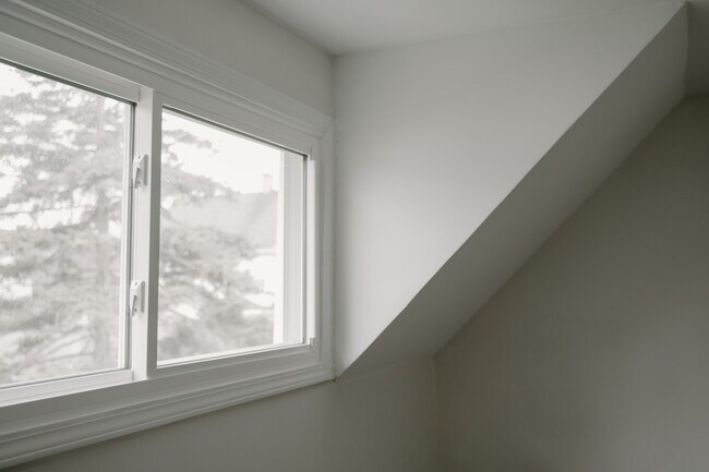 Building Photo - 354 Terrace Blvd