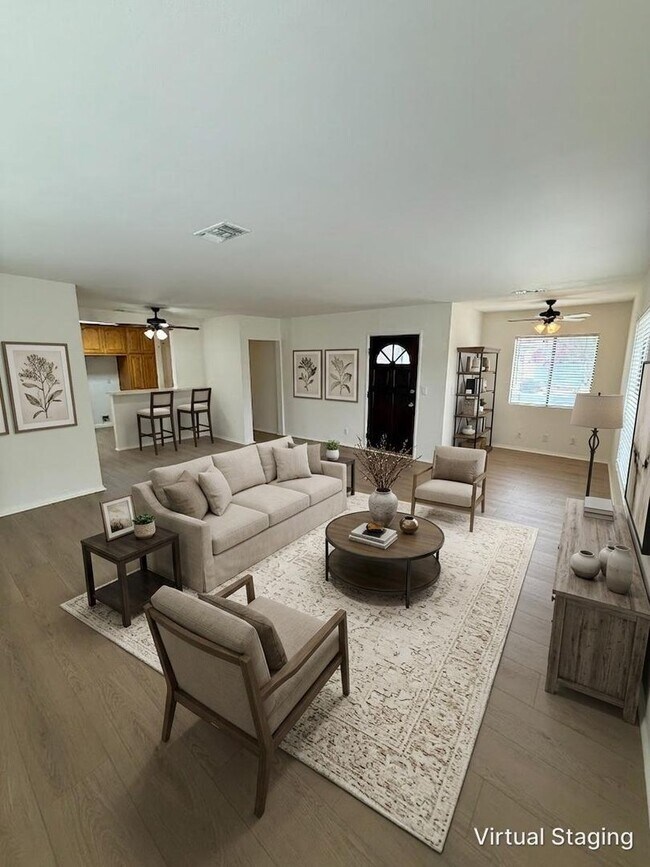 Building Photo - Beautiful 3 Bedroom, 2 Bathroom Granada Hills Home with Detached Garage!
