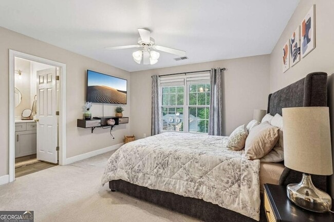Building Photo - 3302 Greencastle Chase NE