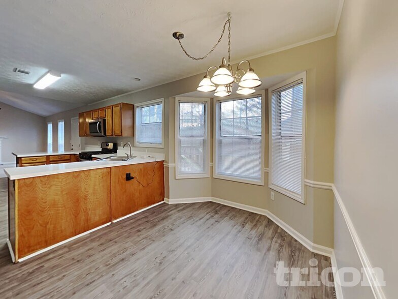 Building Photo - 4020 Brittan Glade Trail