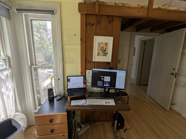 Building Photo - 506 N State St