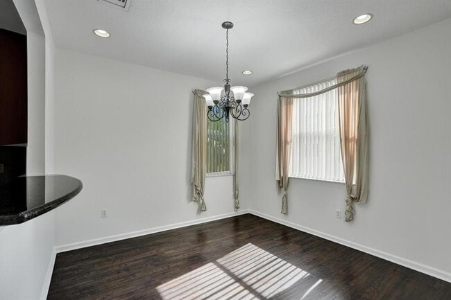 Building Photo - 3915 Passion Flower Rd