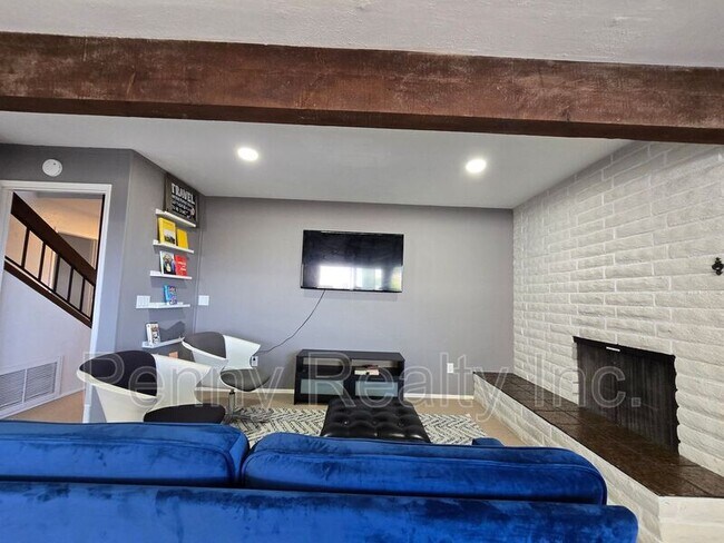 Building Photo - 9603 Indian Creek Way