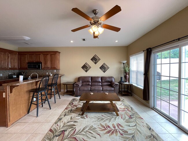 Building Photo - Eagle Landing Subdivision -