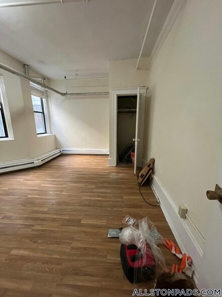 Building Photo - 1144 Commonwealth Ave