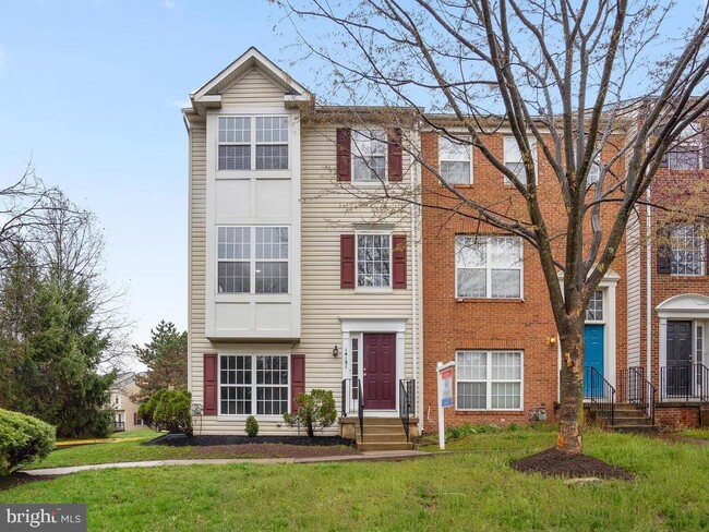 Building Photo - 14151 Gabrielle Way