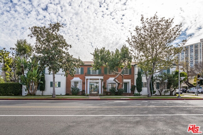 Building Photo - 9770 W Olympic Blvd
