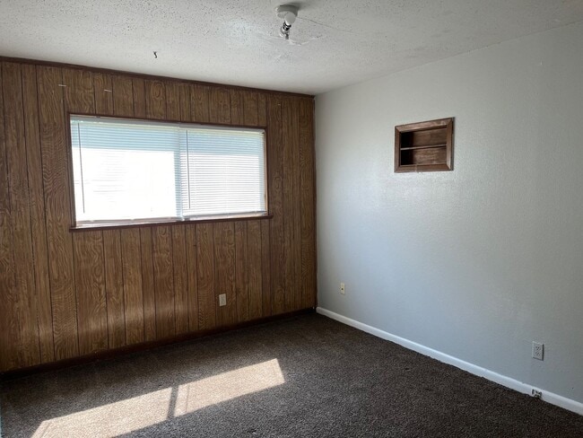 Building Photo - Bossier City - 3BR/1BA