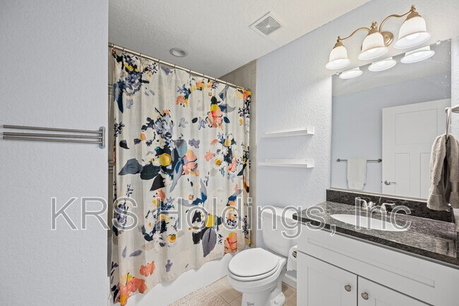 Building Photo - 9553 14th Bay St