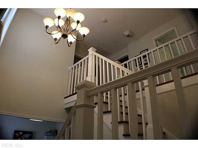 Building Photo - Lovely 4 bedroom home in Salem Woods area of Virginia Beach
