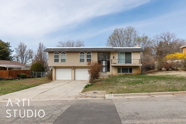 Building Photo - Move-In Ready! Beautiful 3-Bedroom Home in...