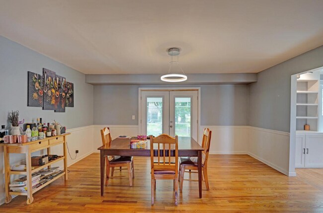 Building Photo - 606 Wyoming Ave