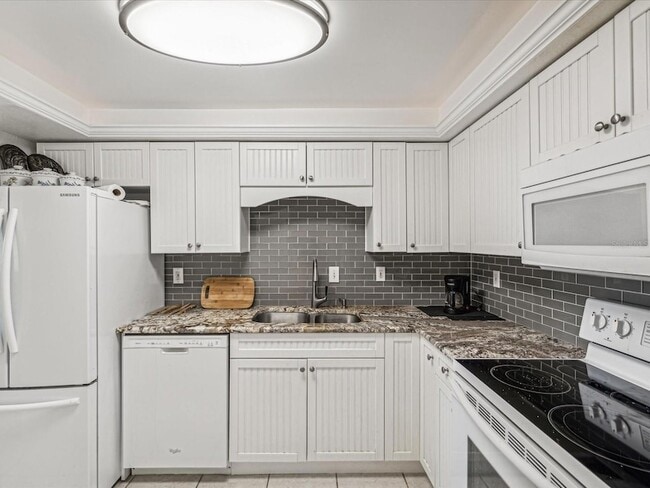 Building Photo - 255 Dolphin Point