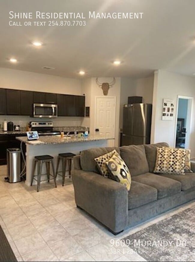 Building Photo - 9609 Murandy Dr
