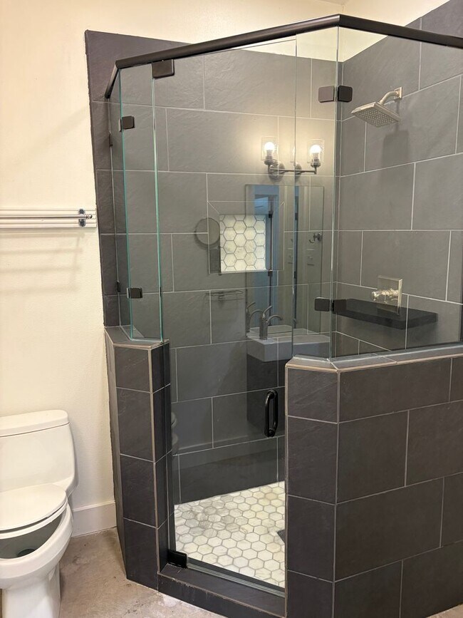 Building Photo - 3/2 Waco, TX