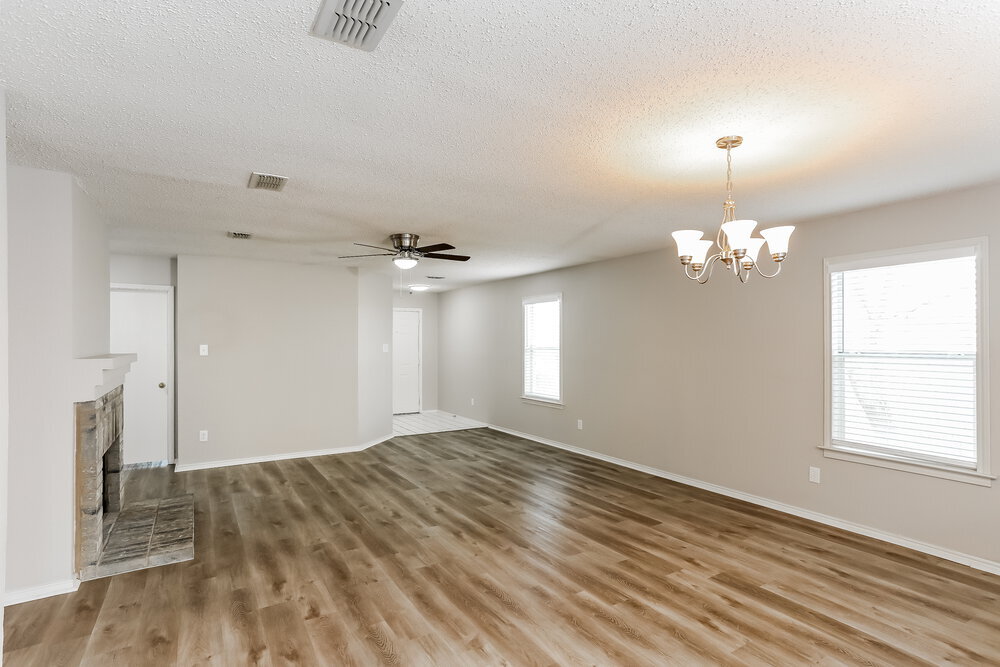 Building Photo - 1032 Bannack Dr