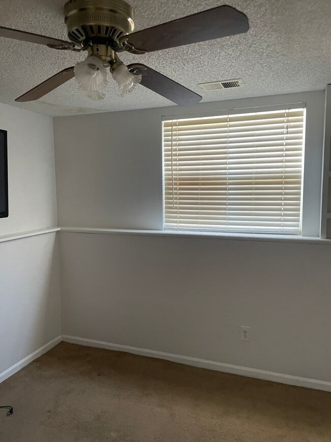 Building Photo - Home for rent in Summer Valley neighborhood Aurora CO