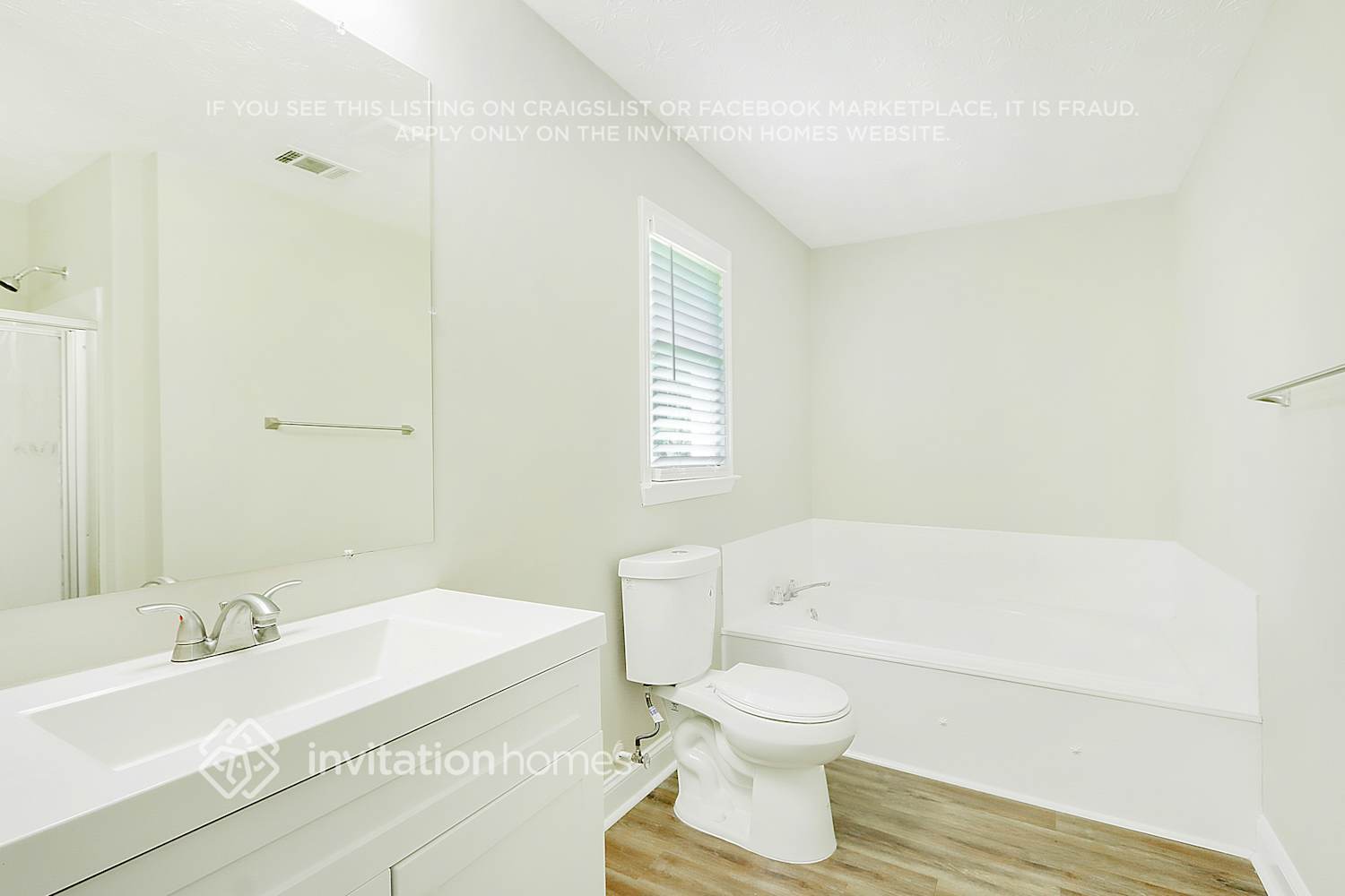 Building Photo - 65 Salem Meadow Dr