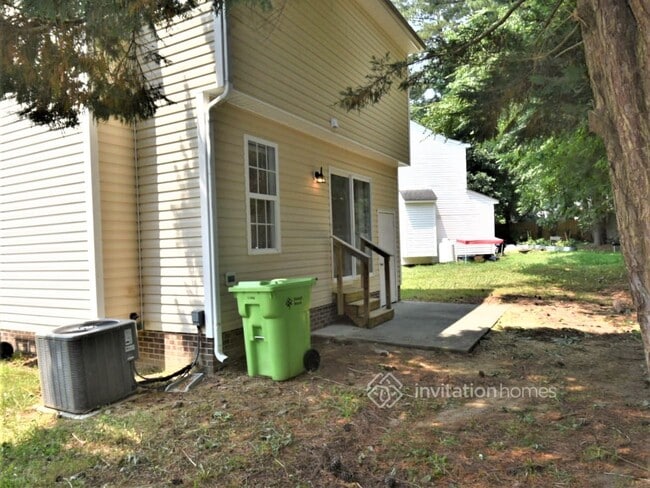 Building Photo - 4516 Archibald Way