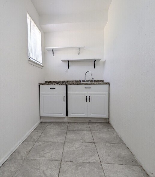 Building Photo - 9600 Pecos St