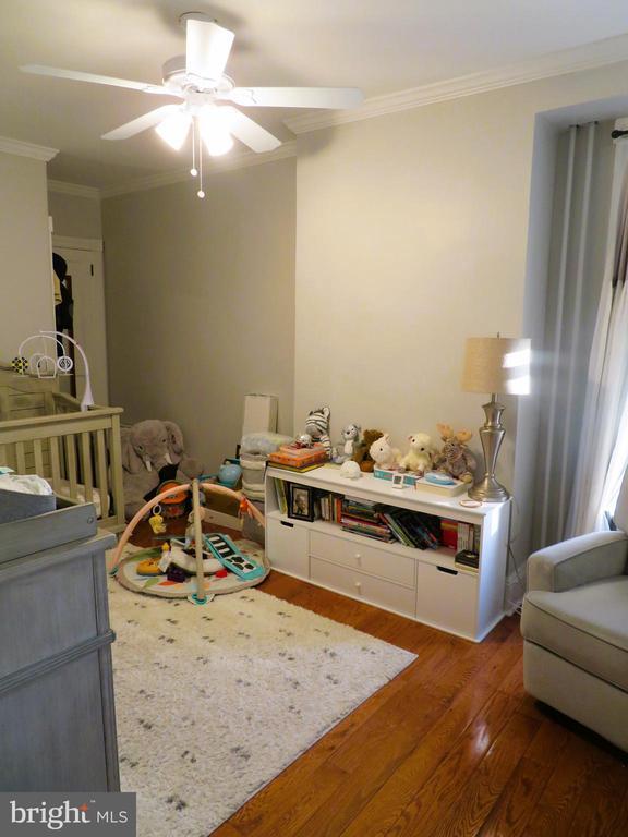 Building Photo - 5206 Ridge Ave