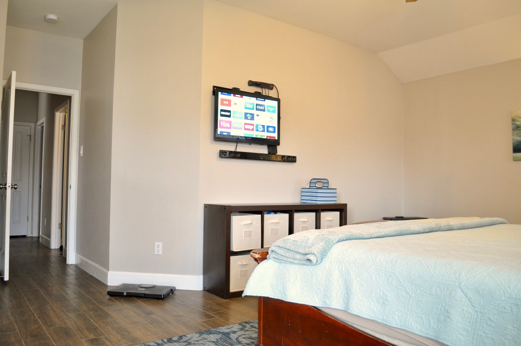 Master Bedroom - 1405 Amber Day Dr