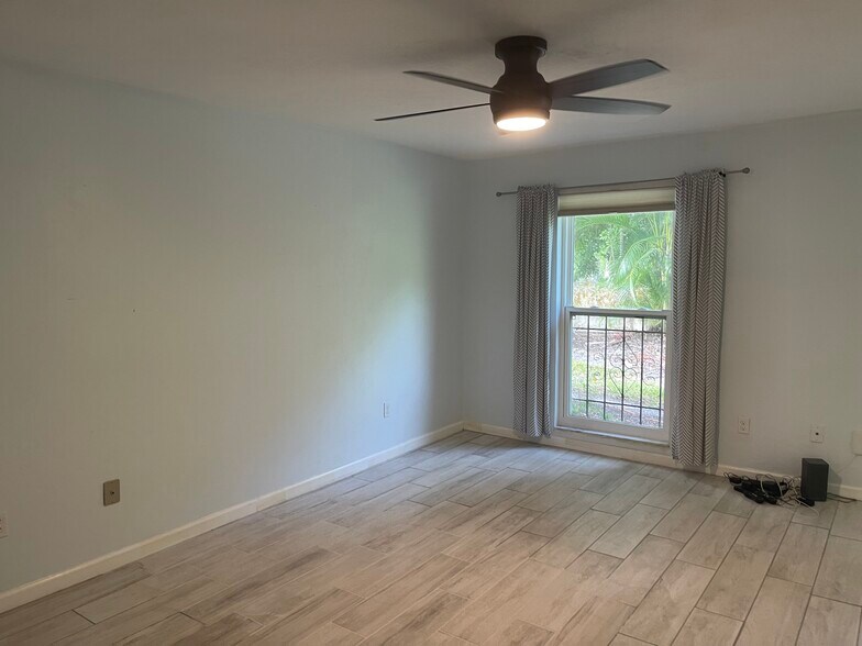 Master bedroom - 3850 Estero Bay Ln
