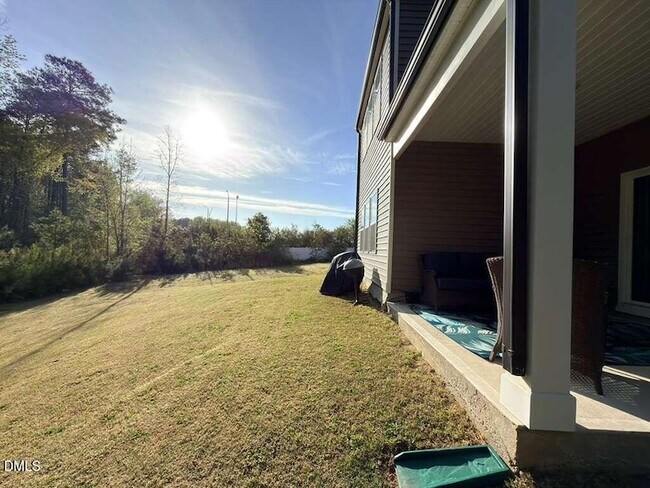 Building Photo - 217 Wilbur Lake Dr