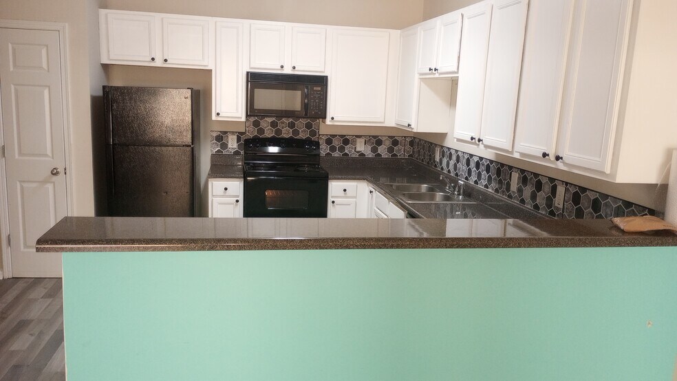 Building Photo - 5456 Sierra Trl