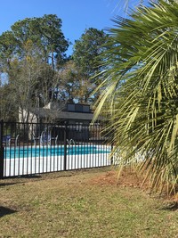 Building Photo - Treetop Apartments