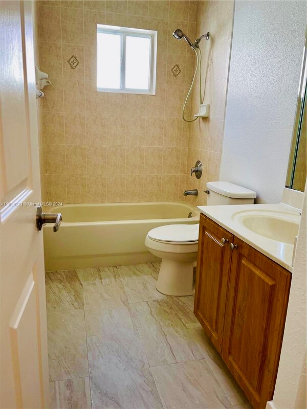 Building Photo - 20125 NW 78th Pl