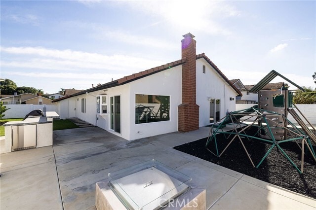 Building Photo - 24871 Overland Dr