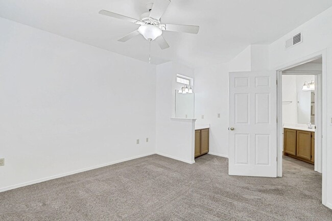 Building Photo - Morningstar Casitas Condo #308