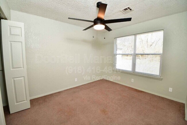 Building Photo - 14025 S 287th E Ave