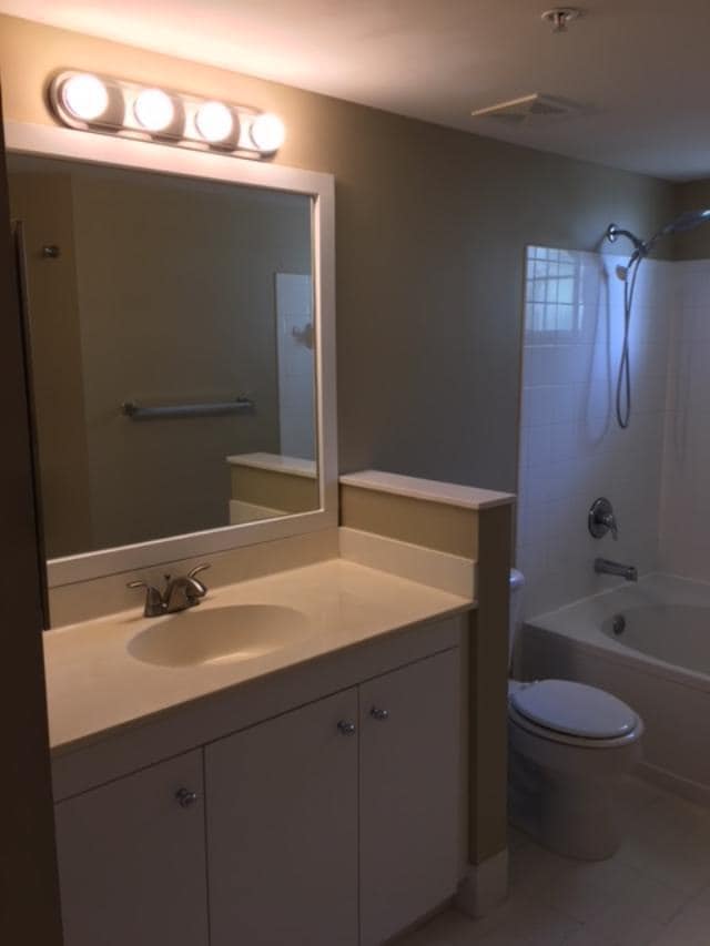 Building Photo - 2404 Tuscany Way