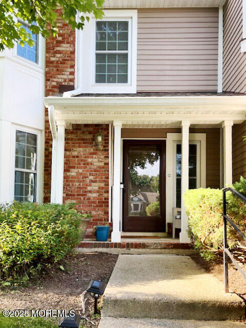 Building Photo - 43 Woodledge Ct