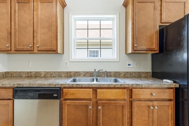 Building Photo - 4013 Kristen St