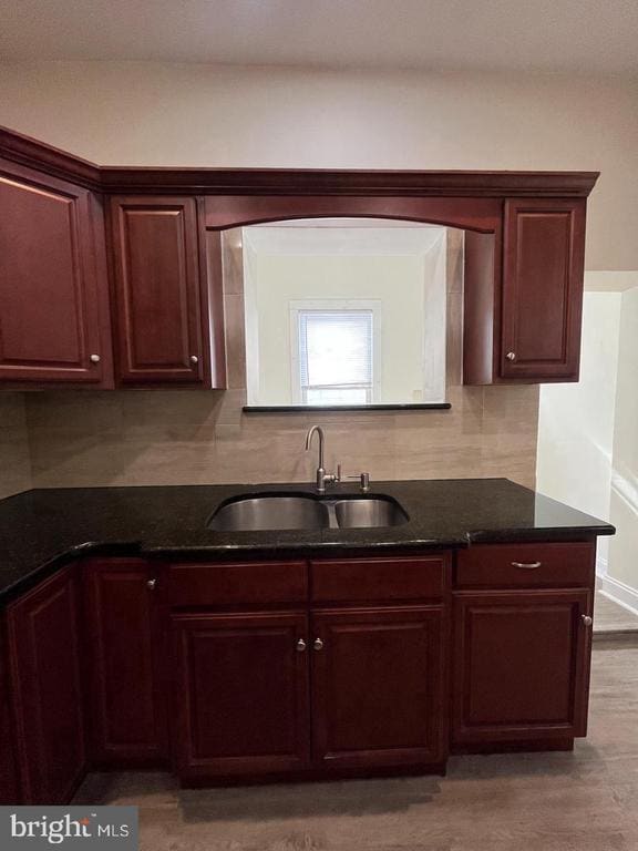 Building Photo - 2430 Carpenter St