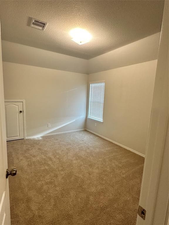 Building Photo - 652 Woodhaven Lks Dr