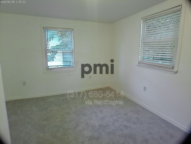 Building Photo - 1061 W 33rd St