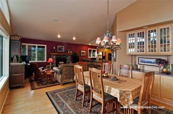 Building Photo - Incline Village: House - 4 Bedrooms, 3.5 B...
