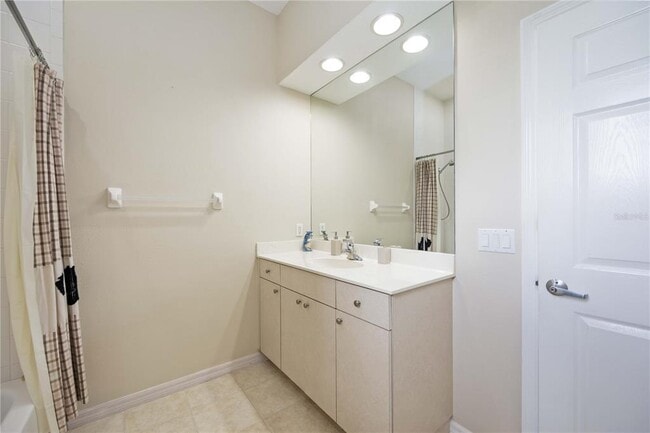 Building Photo - 6186 9th Ave Cir NE