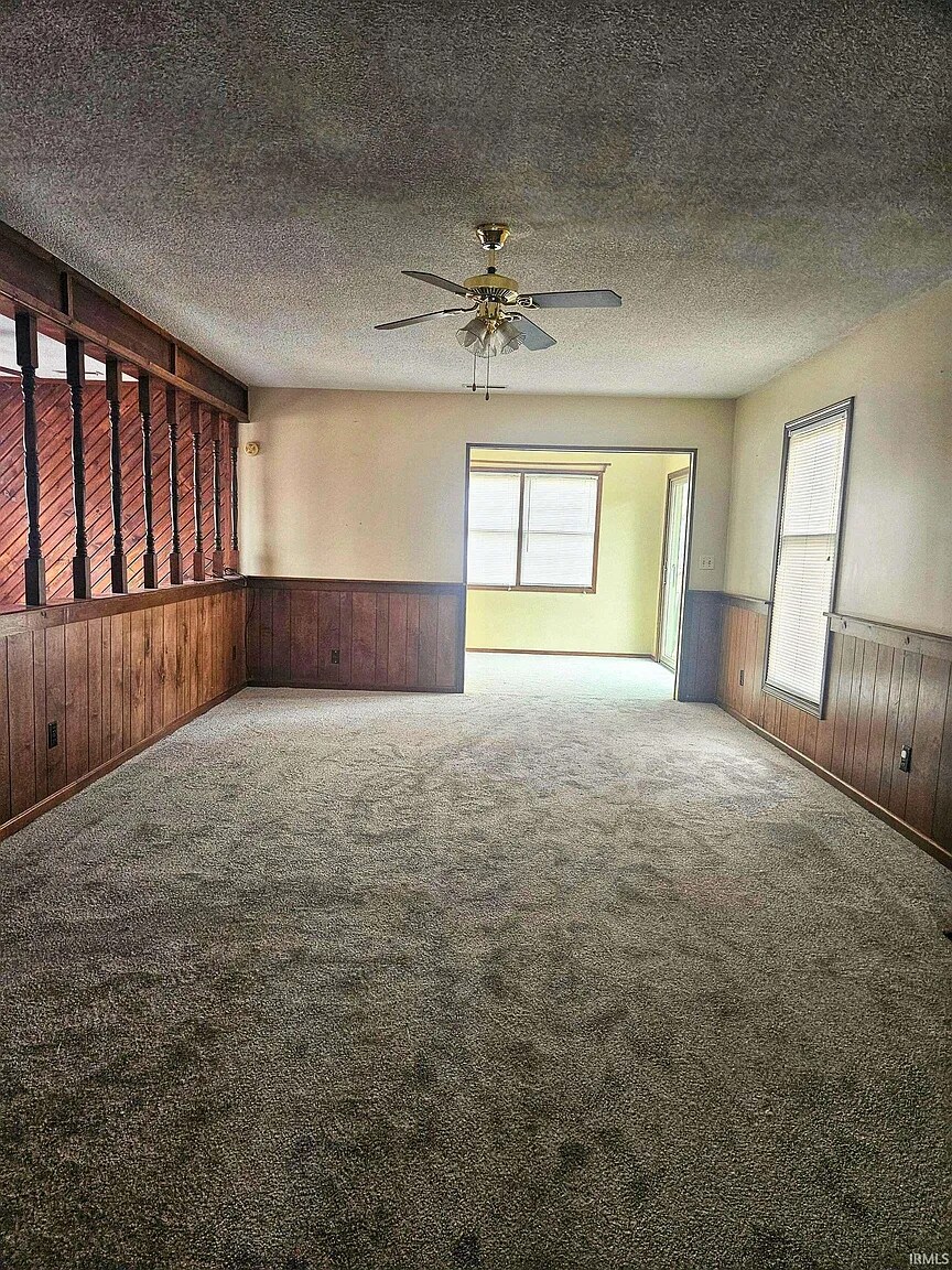 Building Photo - 1330 Springbrook Rd