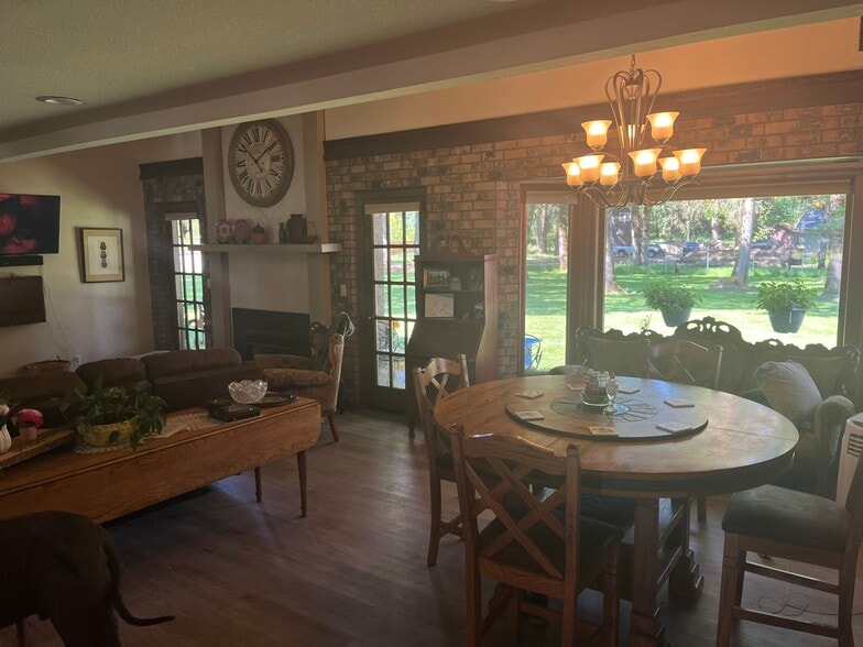 Greatroom - 2961 Harrison Ave