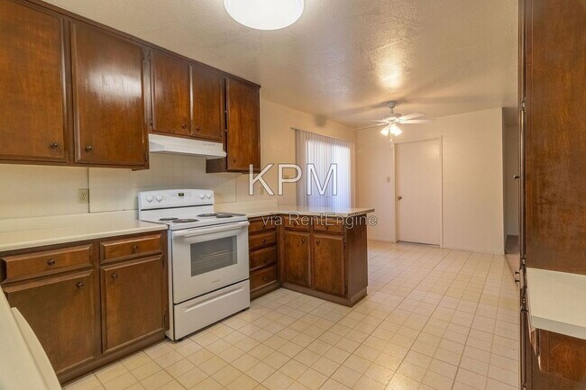 Building Photo - 3525 Mill Springs Dr