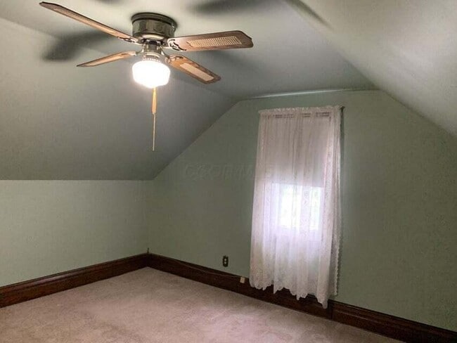 Building Photo - 4790 Lancaster Thornville Rd NE