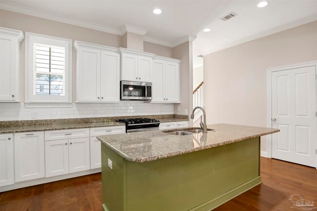 Building Photo - 10692 Squall Line Rd