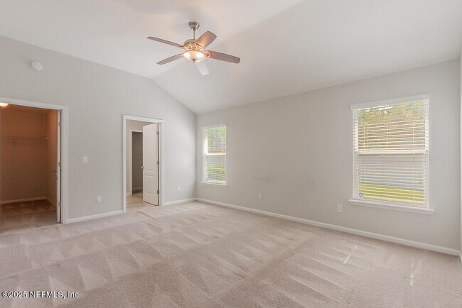 Building Photo - 16326 Hunters Hollow Trail