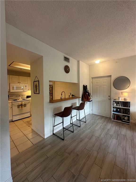 Building Photo - 2814 Grande Pkwy