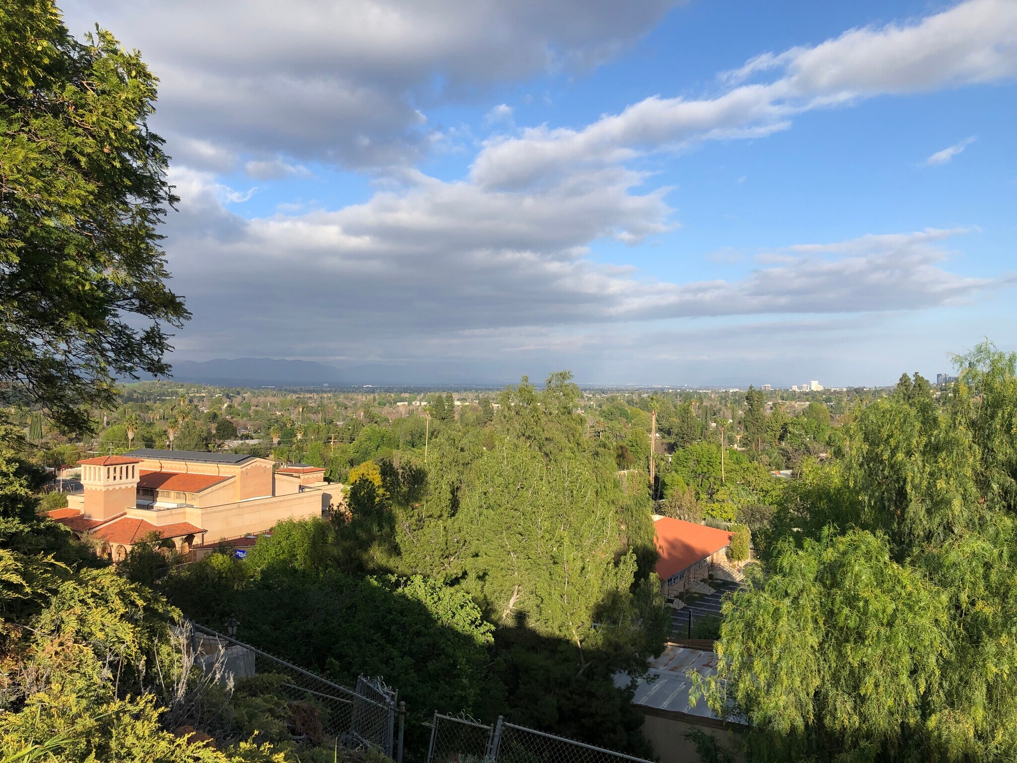 Building Photo - 6052 Pat Ave